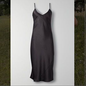 ARITZIA WILFRED ONLY SLIP DRESS